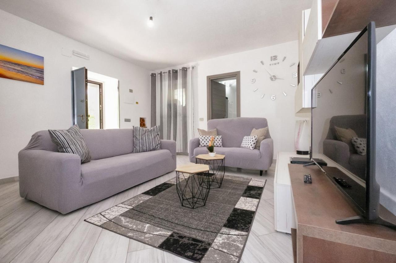 Villa Emily Framura Kültér fotó